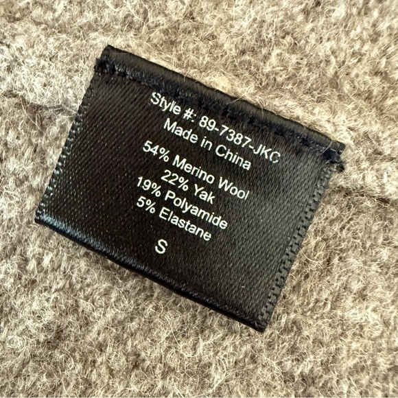 Jenni Kayne Sweater Coat - Oatmeal - Picture 5 of 5